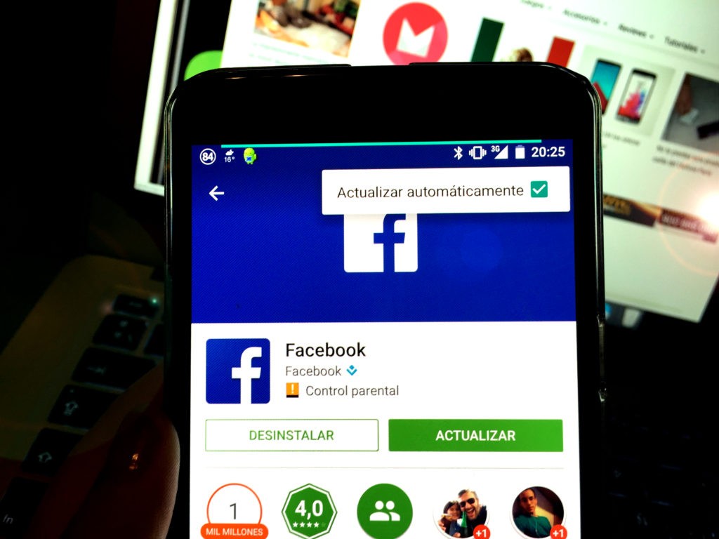 Cómo Actualizar Facebook